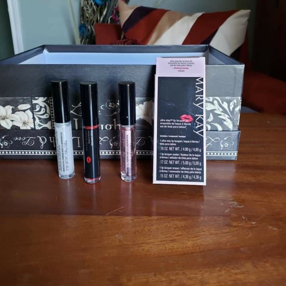 Cherry liquid lipstick